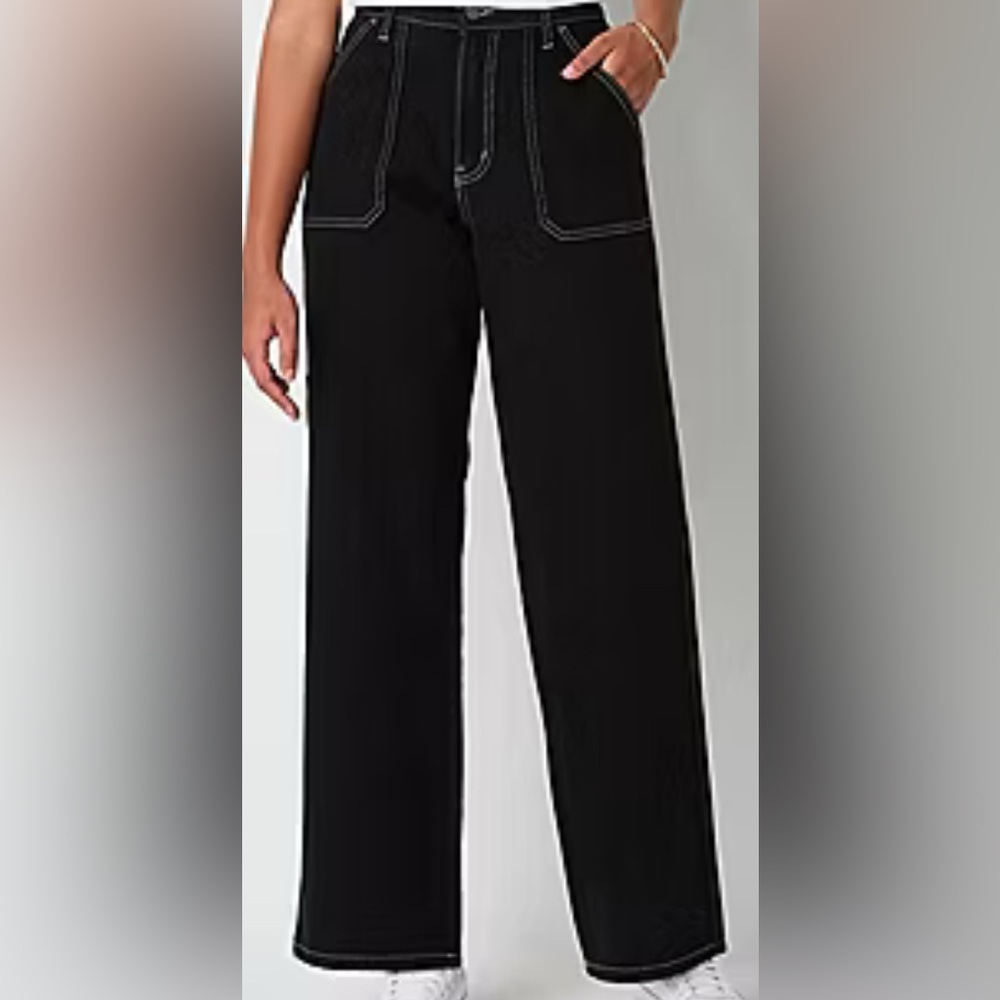Arizona Women’s Black Highest Rise Straight Leg Cargo Jeans Size 12 Short